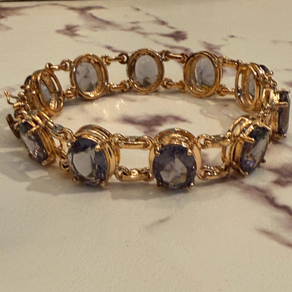 Iolite gold Bracelet